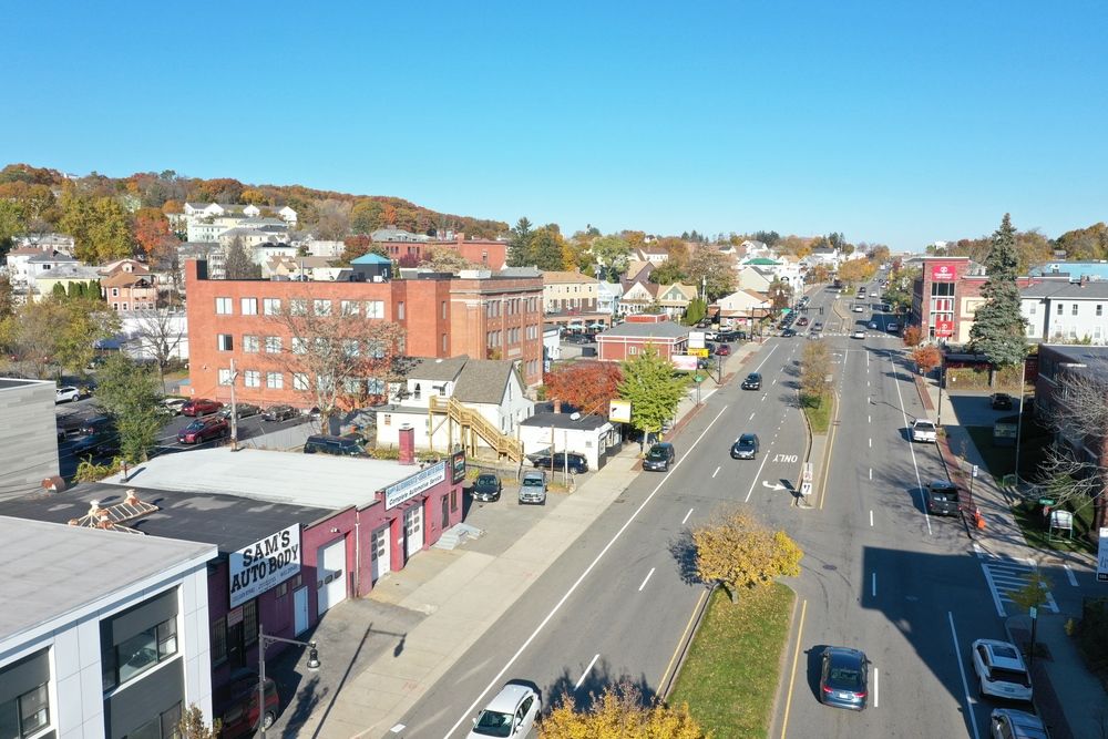 318 Shrewsbury St, Worcester, MA 01604